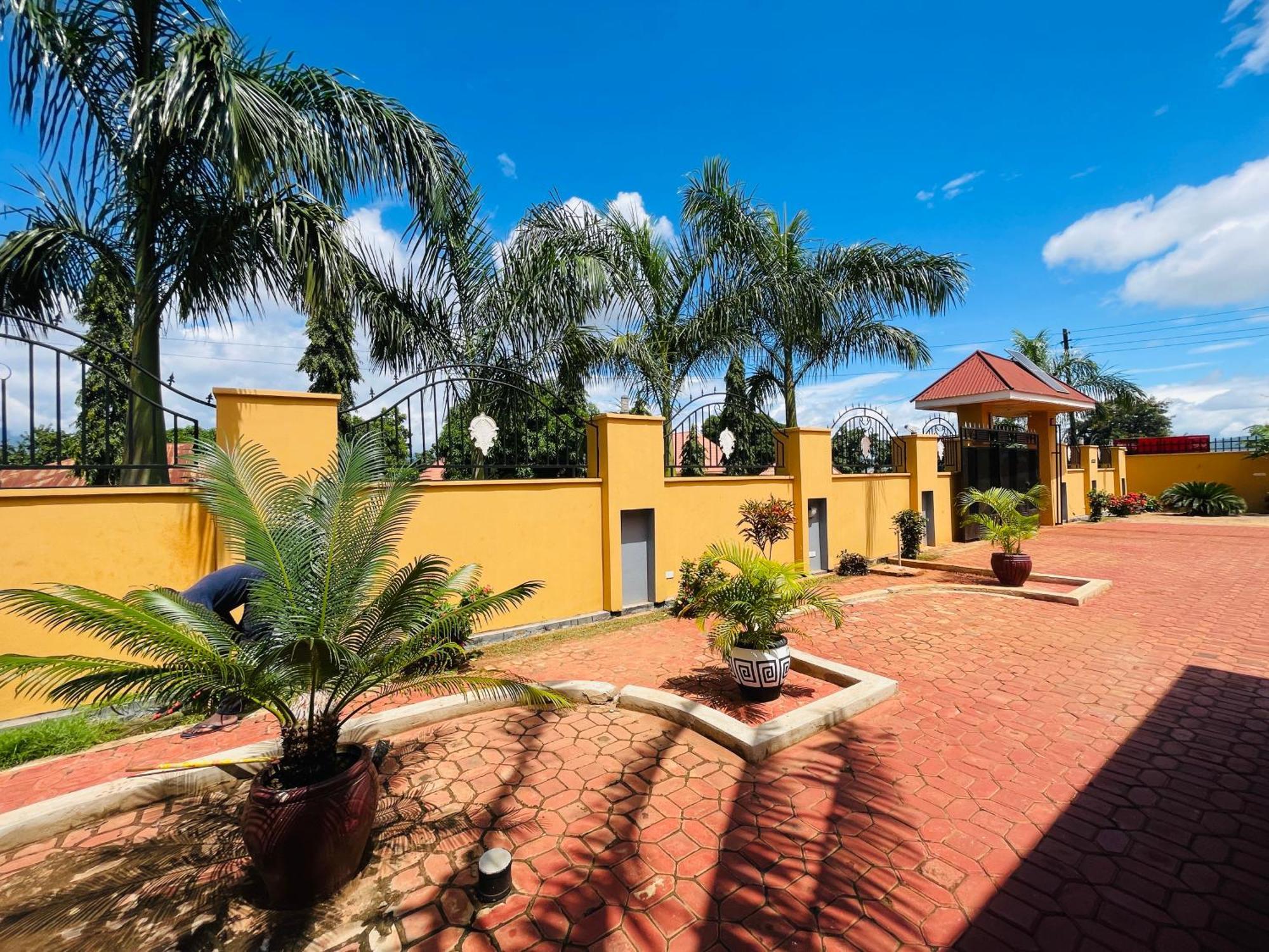 Kdp Lodge Kihonda Morogoro エクステリア 写真